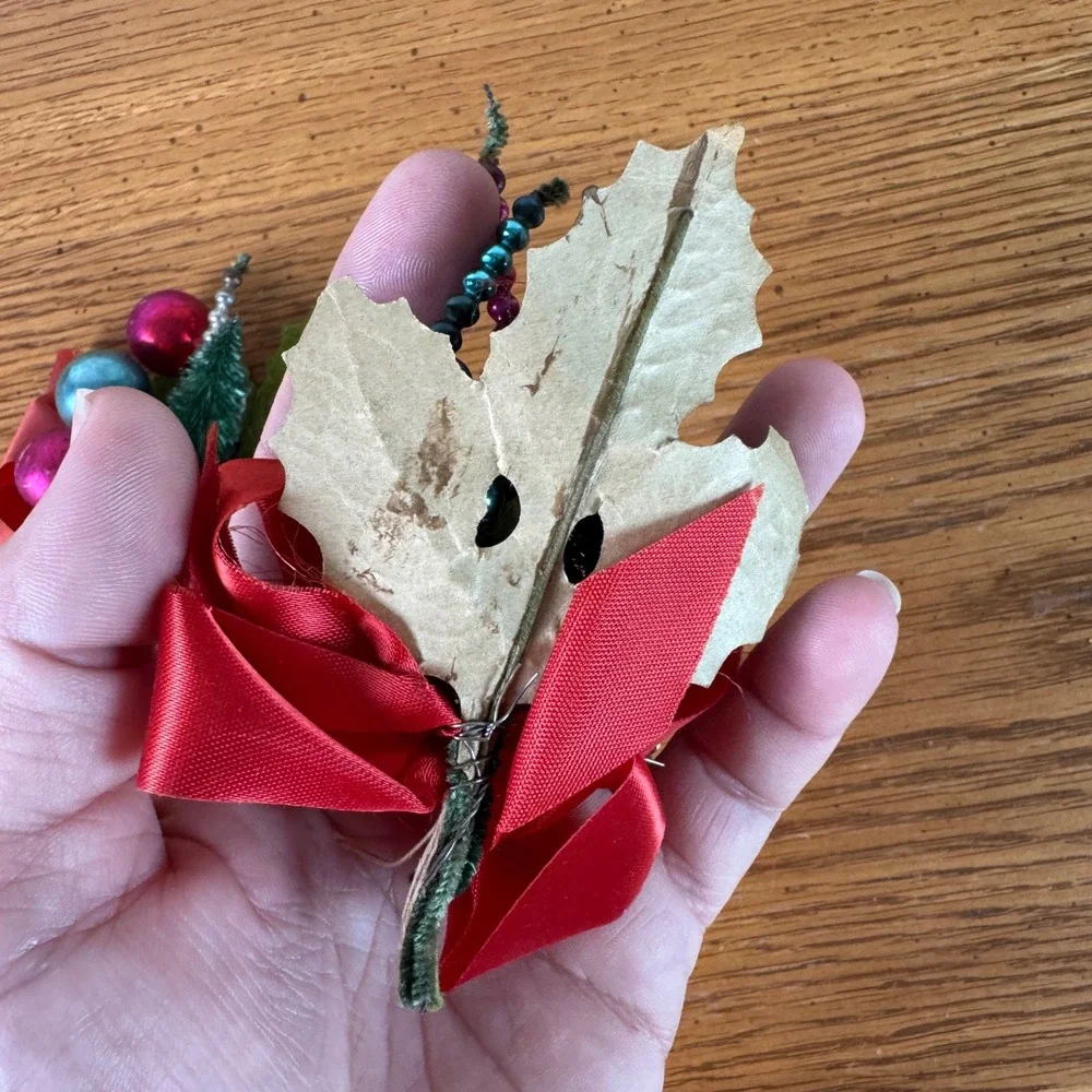 Vintage‎ Christmas Ornament Corsage Set Red Bow Flocked Holly Mini Pinecone